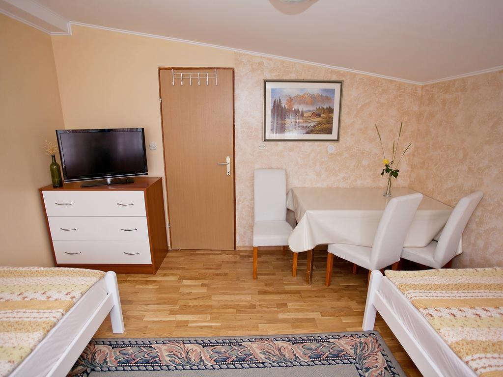Apartment Zadar Diklo Borik Vir Room photo
