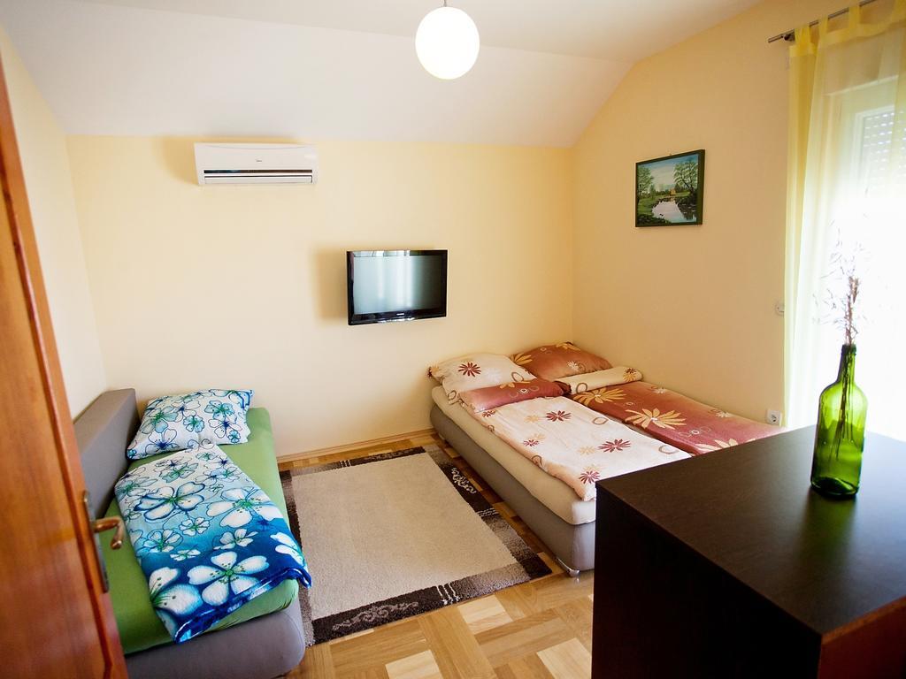 Apartment Zadar Diklo Borik Vir Room photo